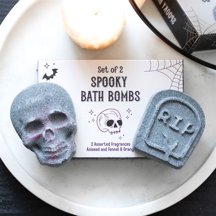 Set of 2 Spooky Aniseed, Fennel & Orange Bath Bombs - Image 4